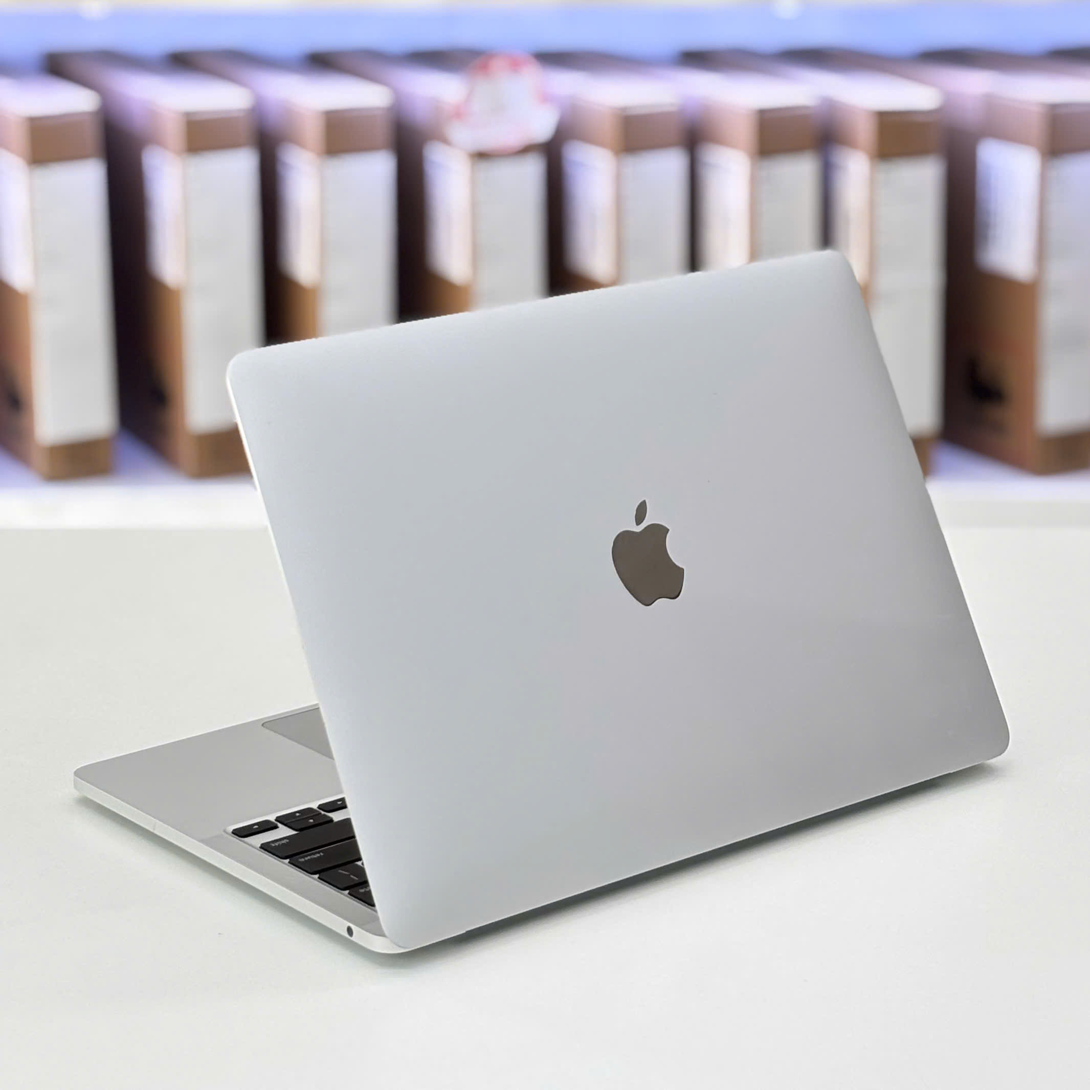 Like New MacBook Pro M2 2022 RAM 8GB/ SSD 256GB/ 2.5K