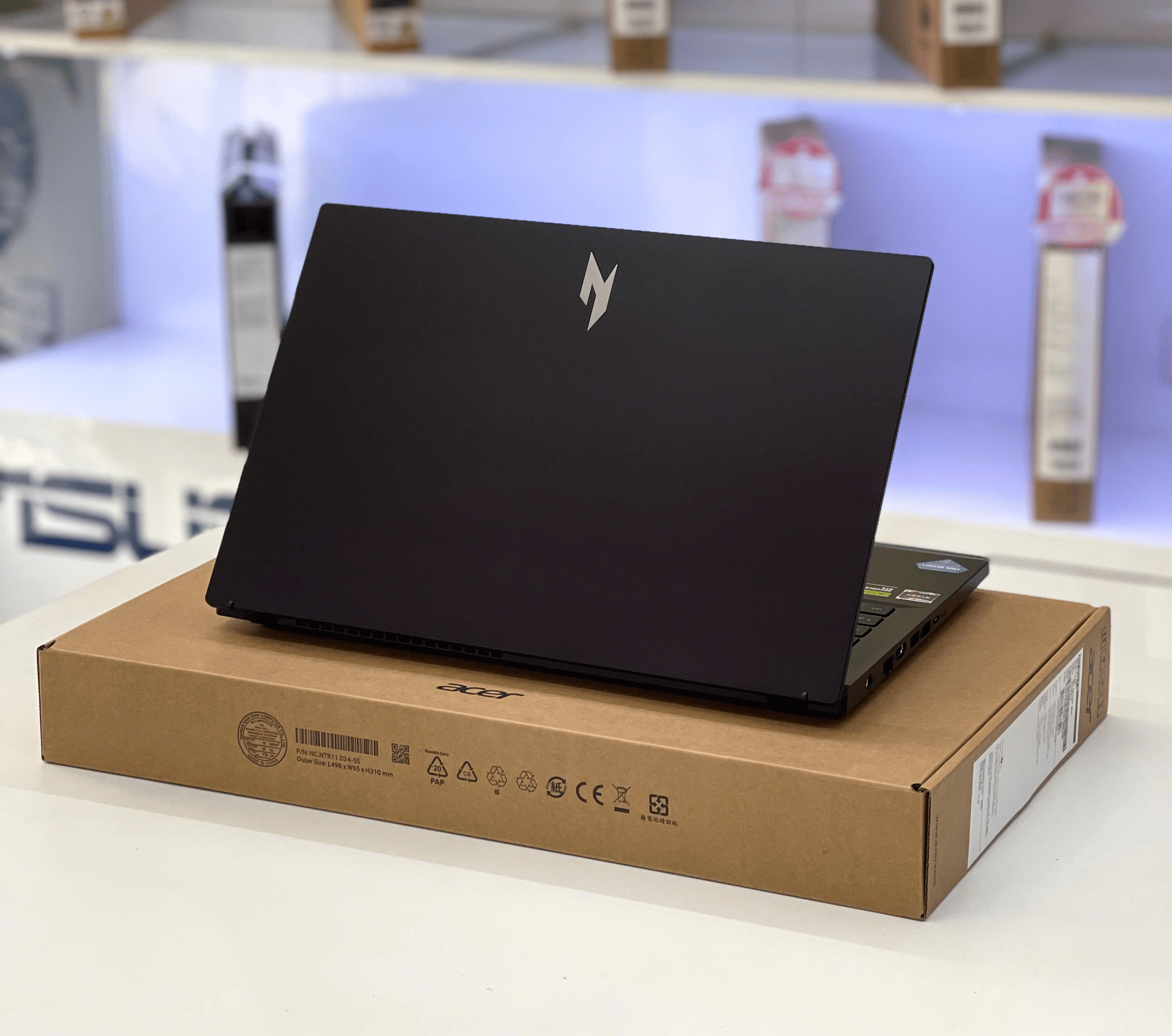 [LIKE NEW] Acer Nitro ANV15 Ryzen 5 - 7535HS / RAM 16GB / SSD 512GB / RTX 3050 6GB / 15.6'' FHD 