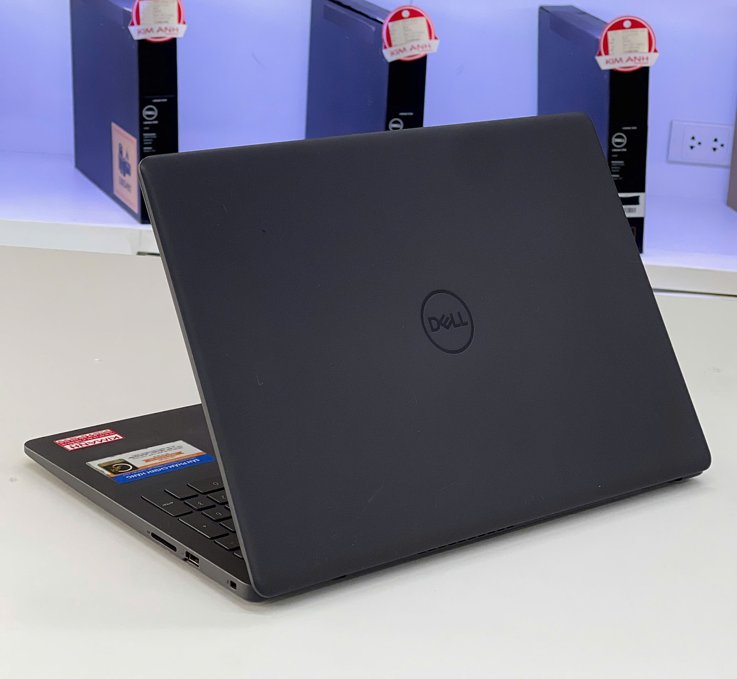 Laptop Cũ Dell N3501 / I3-1005G1 / RAM 8GB / SSD 256GB / FHD