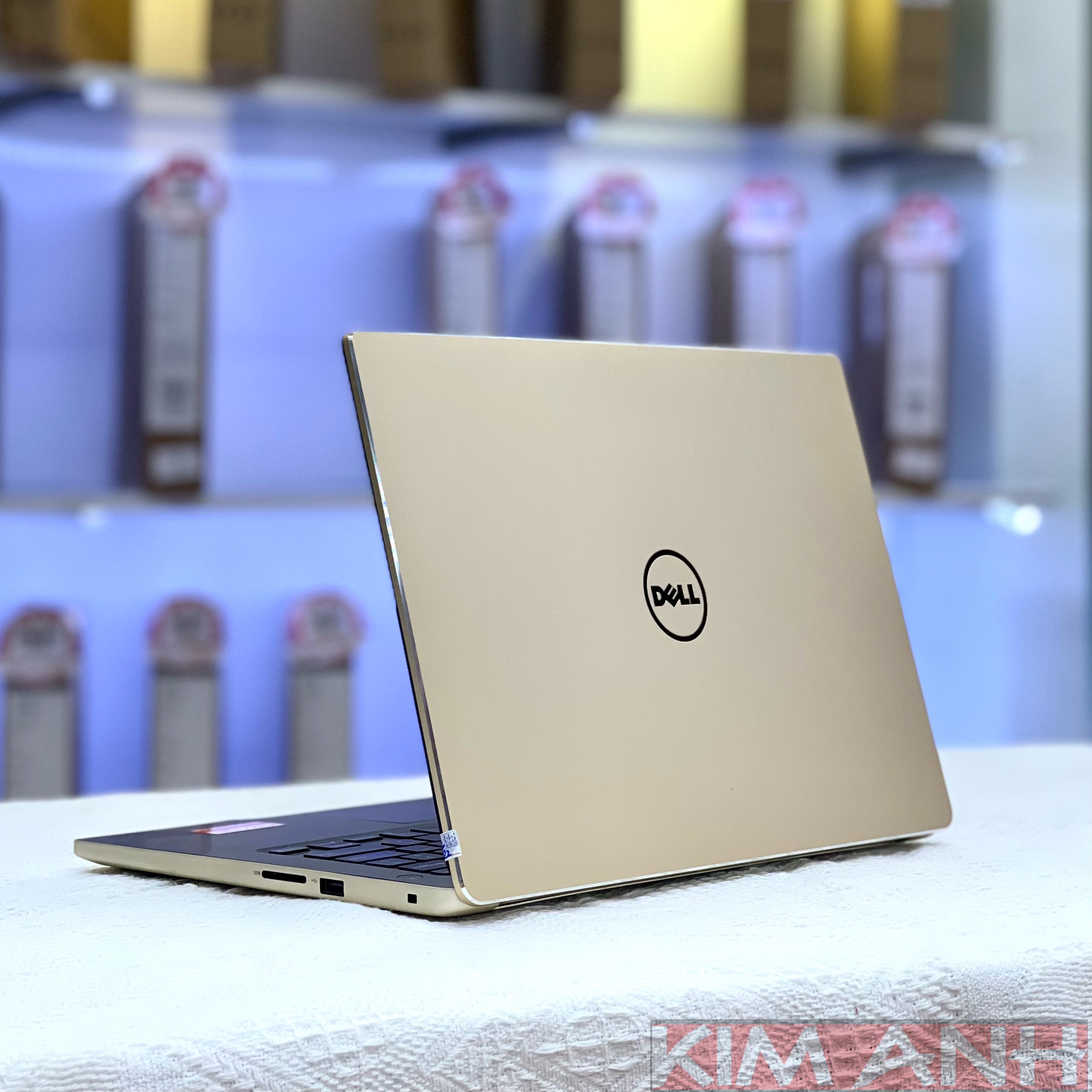 Dell inspiron 7472 Core i7 1.80GHz 1.99GHz/8GB/HDD 1TB + SSD 128GB 
