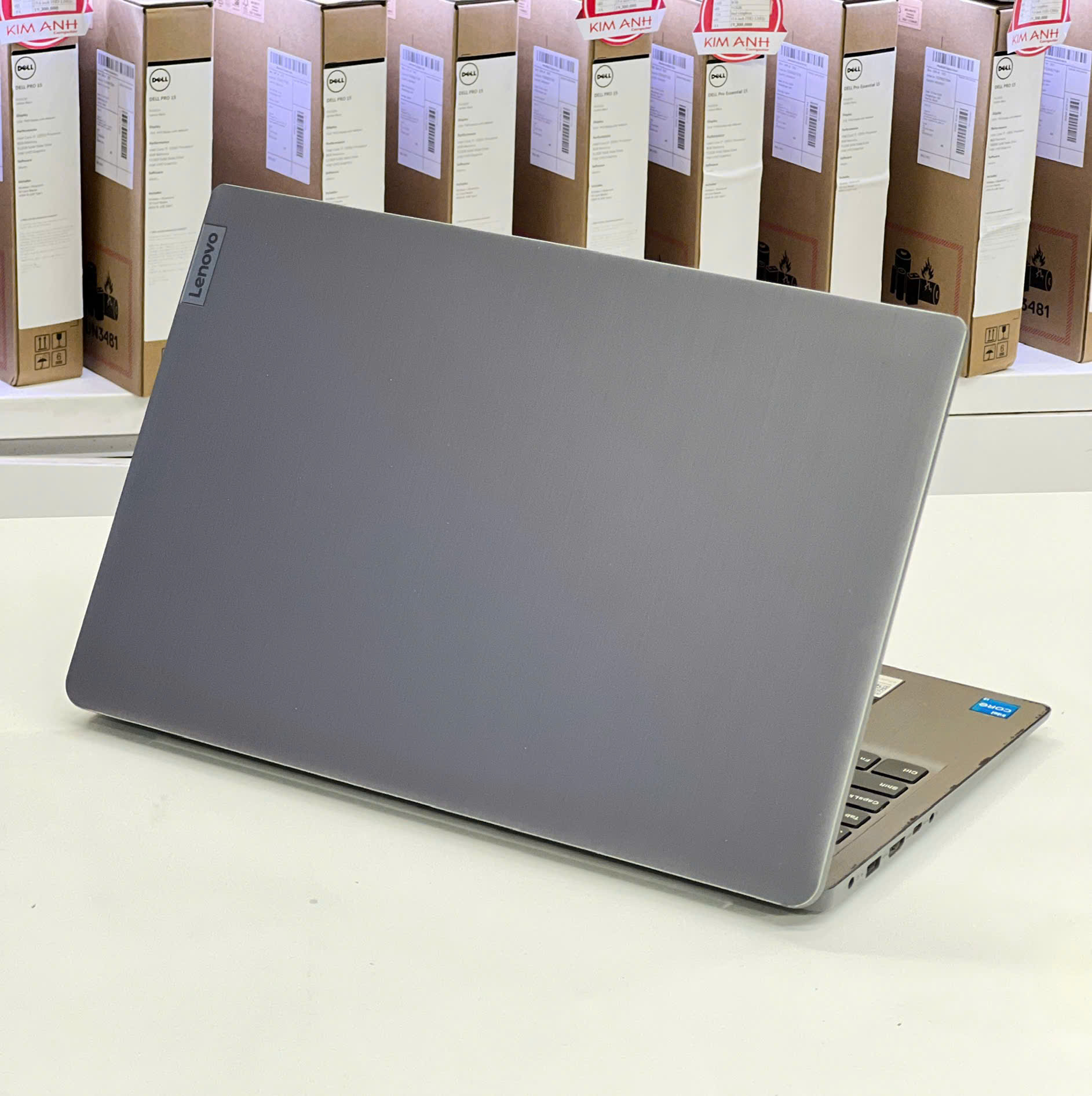 Laptop cũ Lenovo 82H8 I3-1115G4/ RAM 8GB/ SSD 512GB/ FHD Laptop cũ Lenovo 82H8 I3-1115G4/ RAM 8GB/ SSD 512GB/ FHD-1655