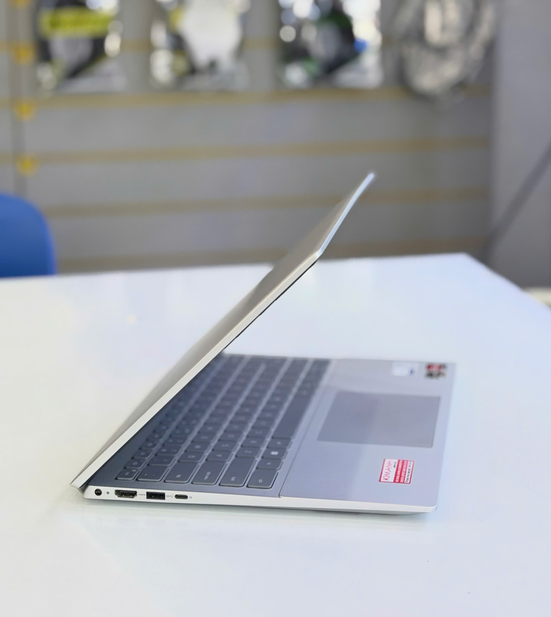 Like New Laptop Dell Inspiron 14 5425 Ryzen 5 -5625U/ RAM 16G/ SSD 512GB/ 14 INCH 2.2K Like New Laptop Dell Inspiron 14 5425 Ryzen 5 -5625U/ RAM 16G/ SSD 512GB/ 14 INCH 2.2K-1903