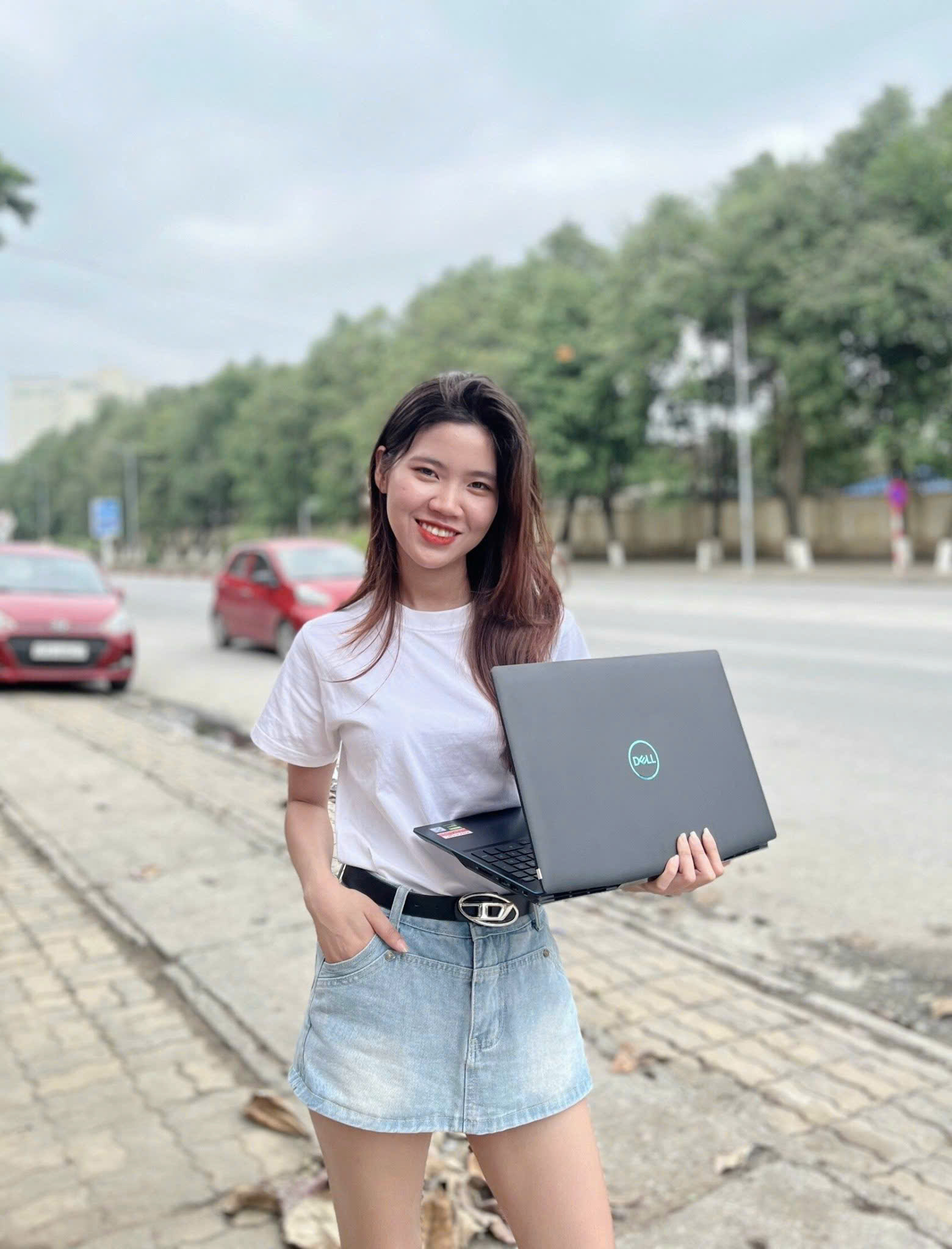 Laptop Cũ Dell Gaming G3 3590 i5-9300H RAM 8GB/ SSD 512GB/ GTX 4GB GTX 1650/ 15.6' FHD IPS