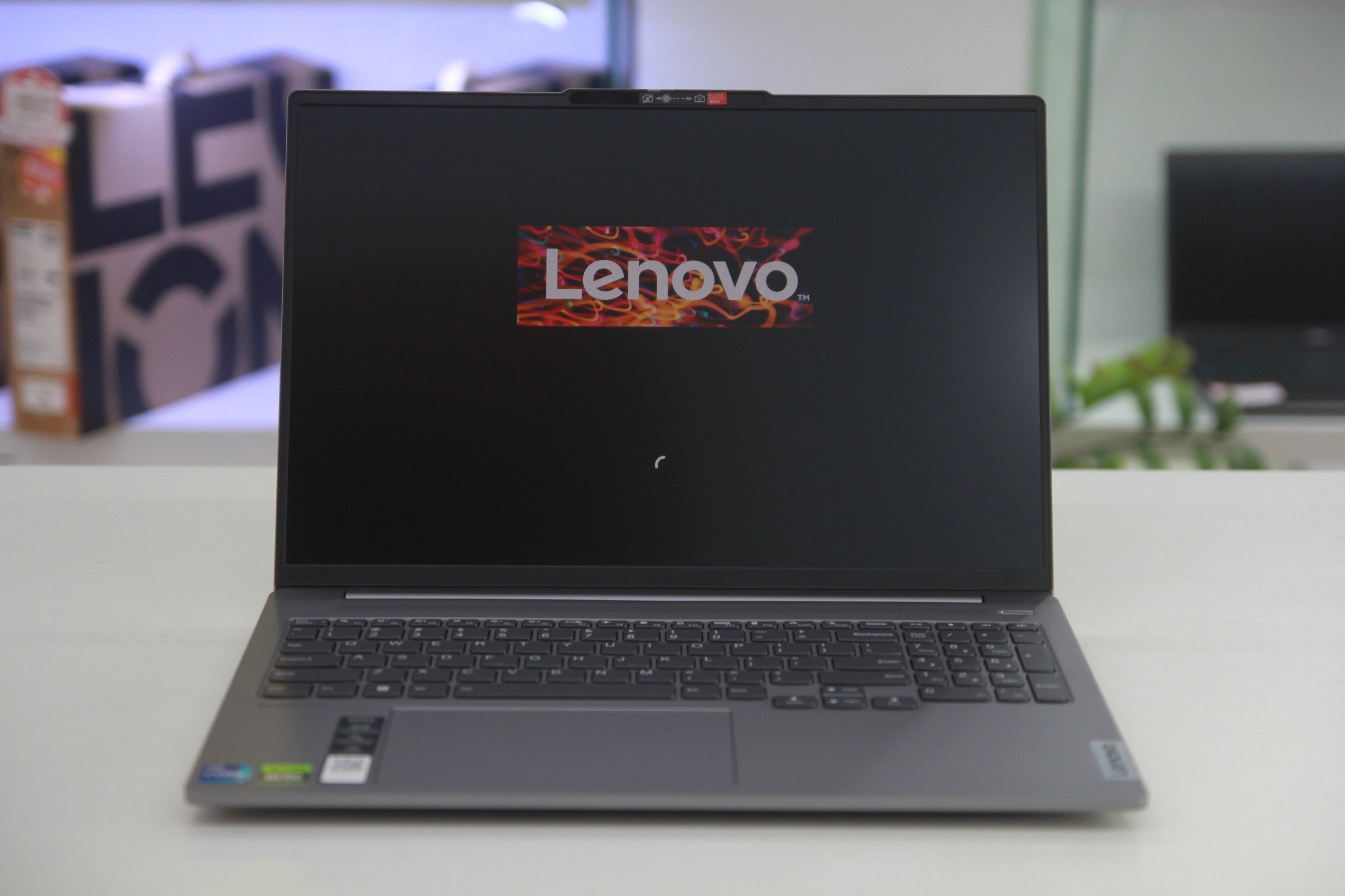 [New 100%] Laptop Lenovo Ideapad 5 Pro 16IRH8 Core i5-13500H / Ram 16GB / 1TB SSD / RTX 3050 6GB /16'' 2K+ 